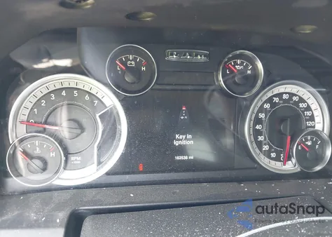 2013 Ram 1500 Express z USA, uszkodzony, nr VIN 1C6RR7FT2DS657956